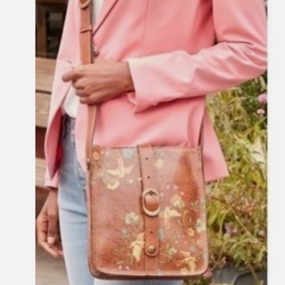 Patricia Nash Floral ‘Venezia Pouch’ Crossbody Bag - Picture 10 of 10